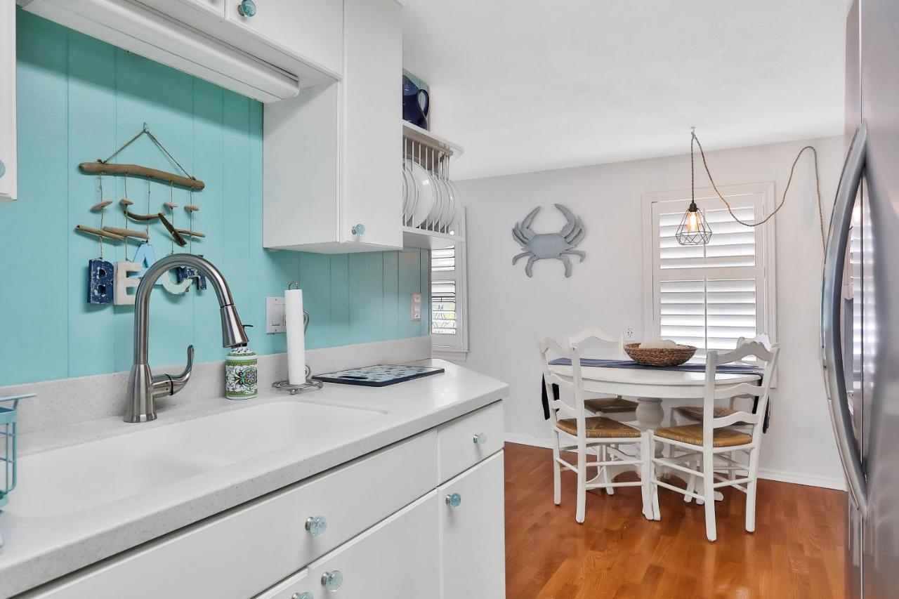 Sol Mate Beach Cottage St. Pete Beach Extérieur photo